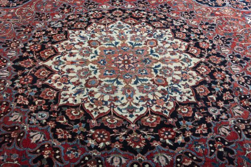 Central medallion detail of 1930s Bakhtiar rug from Iran / Persia