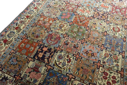 Backside of handmade 2000s Bakhtiar rug showing knot structure and weave density