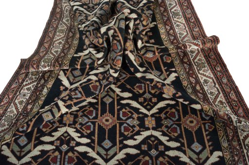 Corner detail of New Bakhtiar rug showing border pattern and Wool pile