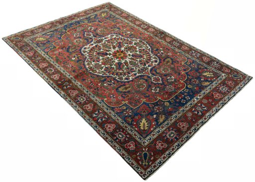 Close-up detail of 1930s Bakhtiar rug from Iran / Persia showing Wool weave