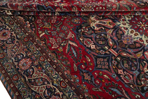 Close-up detail of 1930s Bakhtiar rug from Iran / Persia showing Wool weave