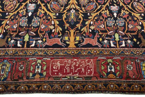 Full view of 1930s Bakhtiar rug from Iran / Persia, 686 × 364 cm in Gray tones