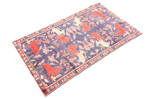 Corner detail of 1970s Bakhtiar rug showing border pattern and Wool pile