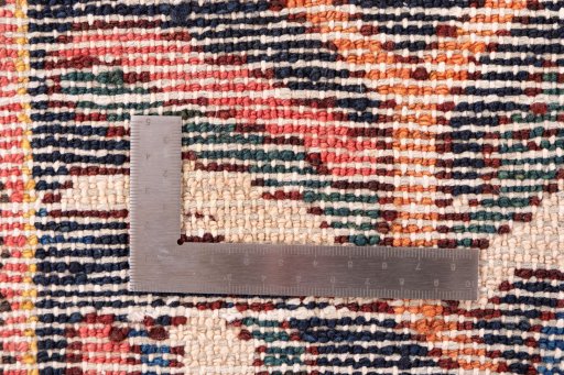 Close-up detail of 1974s Bakhtiar rug from Iran / Persia showing Wool weave