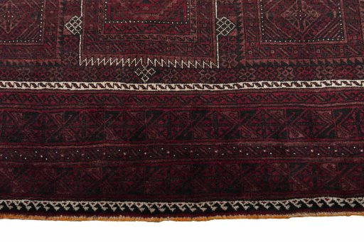Central medallion detail of 2000s Baloch rug from Iran / Persia