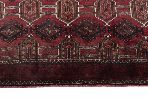 Central medallion detail of 2000s Baloch rug from Iran / Persia