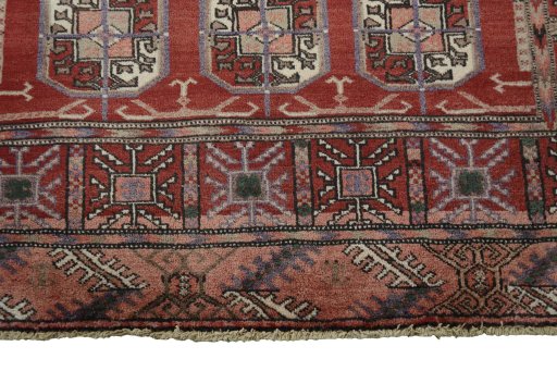 Central medallion detail of 2000s Baloch rug from Iran / Persia