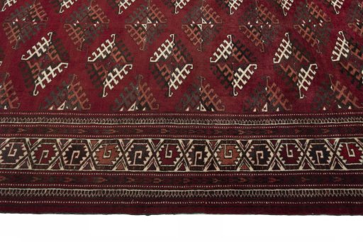 Close-up detail of 1970s Baloch rug from Iran / Persia showing Wool weave