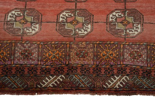 Central medallion detail of 1970s Baloch rug from Iran / Persia