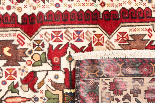 Close-up detail of 1998s Baloch rug from Iran / Persia showing Wool weave