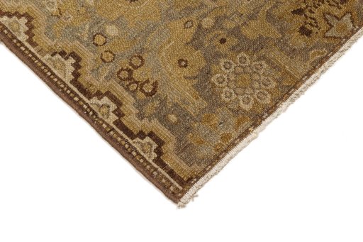 Backside of handmade 1900s Bibikabad rug showing knot structure and weave density