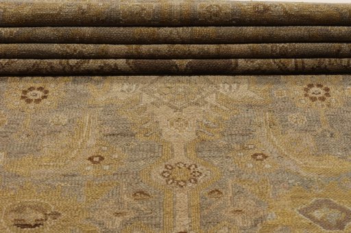 Close-up detail of 1900s Bibikabad rug from Iran / Persia showing Wool weave