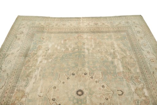 Surface texture of 1900s Dorokhsh rug with natural Wool and intricate pattern
