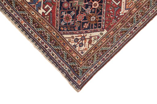 Backside of handmade 1900s Ghashghai rug showing knot structure and weave density