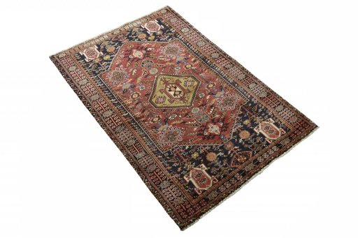 Close-up detail of 2000s Ghashghai rug from Iran / Persia showing Wool weave