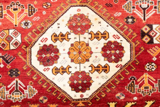 Full view of 1994s Ghashghai rug from Iran / Persia, 200 × 120 cm in Red tones