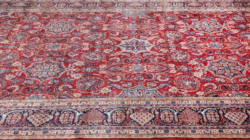 Central medallion detail of 1910s Hamedan rug from Iran / Persia