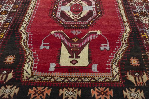 Close-up detail of 2000s Hamedan rug from Iran / Persia showing Wool weave