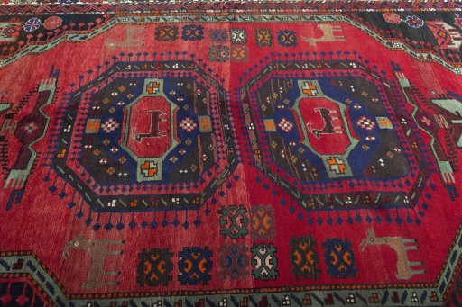 Central medallion detail of 2000s Hamedan rug from Iran / Persia