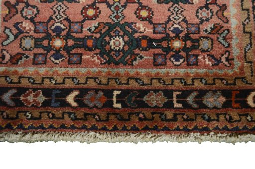 Central medallion detail of 2000s Hamedan rug from Iran / Persia