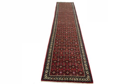 Surface texture of New Hamedan rug with natural Wool and intricate pattern