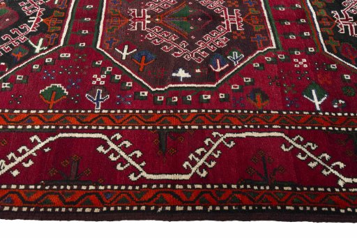 Close-up detail of 2000s Hamedan rug from Iran / Persia showing Wool weave