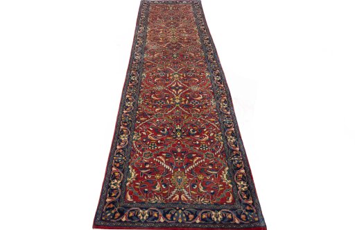 Surface texture of New Hamedan rug with natural Wool and intricate pattern