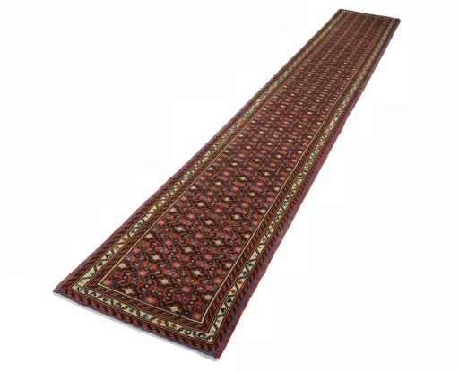 Corner detail of New Hamedan rug showing border pattern and Wool pile