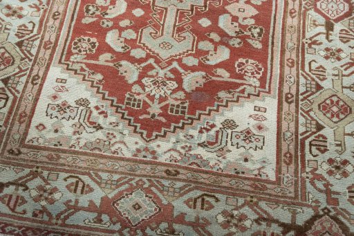 Close-up detail of 1950s Hamedan rug from Iran / Persia showing Wool weave