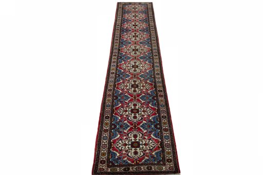 Surface texture of New Hamedan rug with natural Wool and intricate pattern