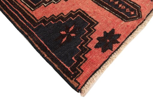 Central medallion detail of 1960s Hamedan rug from Iran / Persia