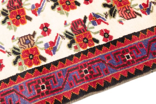 Backside of handmade 1998s Hamedan rug showing knot structure and weave density
