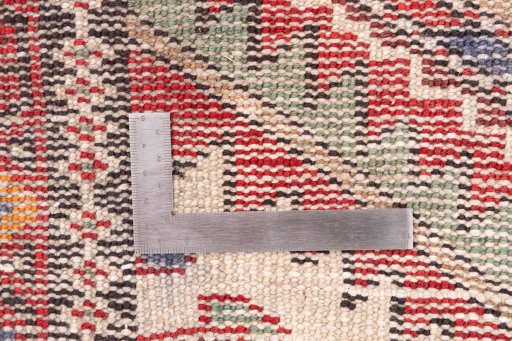 Close-up detail of 1996s Hamedan rug from Iran / Persia showing Wool weave