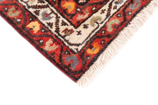 Close-up detail of 1996s Hamedan rug from Iran / Persia showing Wool weave