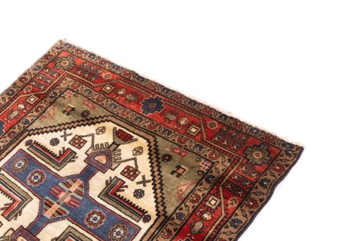 Surface texture of 1995s Hamedan rug with natural Wool and intricate pattern