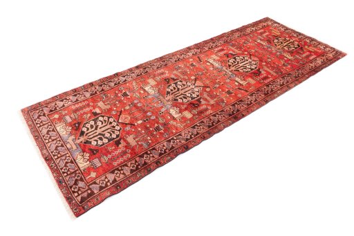 Close-up detail of 1991s Hamedan rug from Iran / Persia showing Wool weave