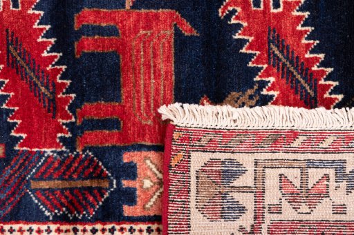 Close-up detail of 1970s Hamedan rug from Iran / Persia showing Wool weave