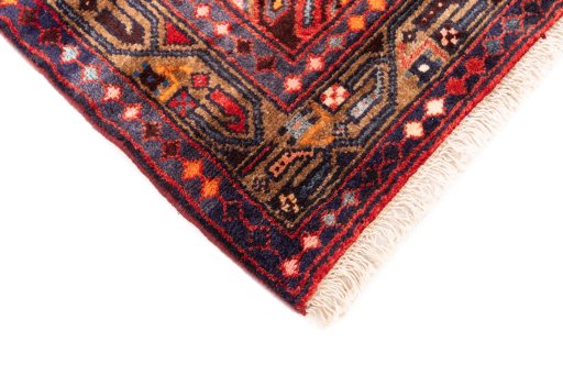 Central medallion detail of 1997s Hamedan rug from Iran / Persia