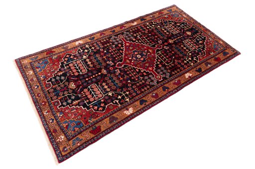 Close-up detail of 1975s Hamedan rug from Iran / Persia showing Wool weave