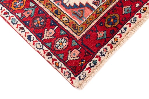 Central medallion detail of 1982s Hamedan rug from Iran / Persia