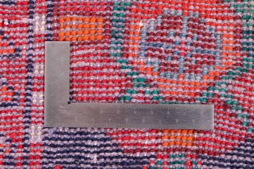Close-up detail of 1999s Hamedan rug from Iran / Persia showing Wool weave