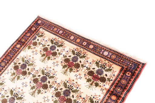 Surface texture of 2002s Hamedan rug with natural Wool and intricate pattern