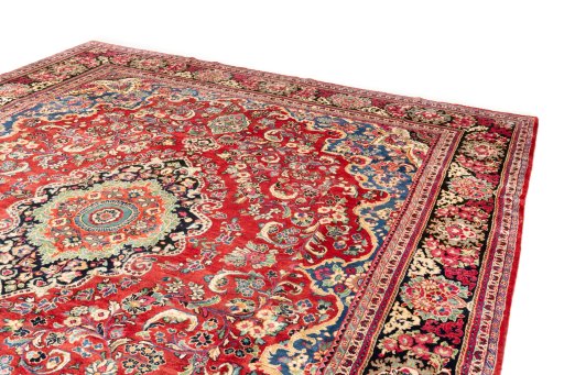 Surface texture of 2002s Hamedan rug with natural Wool and intricate pattern