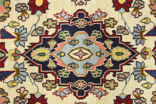 Close-up detail of 1990s Hamedan rug from Iran / Persia showing Wool weave
