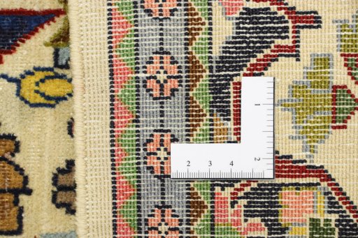 Full view of 1990s Hamedan rug from Iran / Persia, 85 × 60 cm in Beige tones