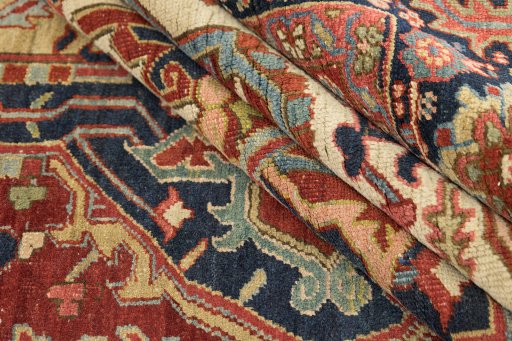Full view of 1900s Heriz rug from Iran / Persia, 310 × 212 cm in Red tones