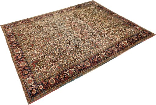 Corner detail of 1920s Heriz rug showing border pattern and Wool pile