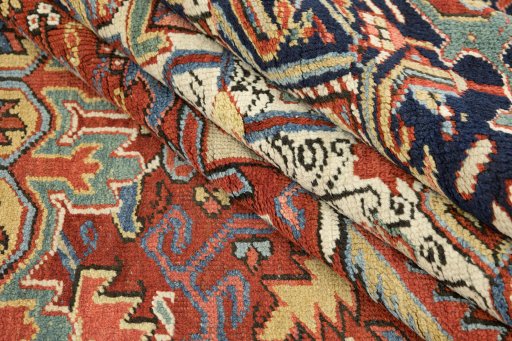 Corner detail of 1920s Heriz rug showing border pattern and Wool pile