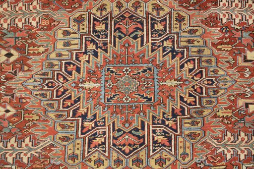 Close-up detail of 1920s Heriz rug from Iran / Persia showing Wool weave