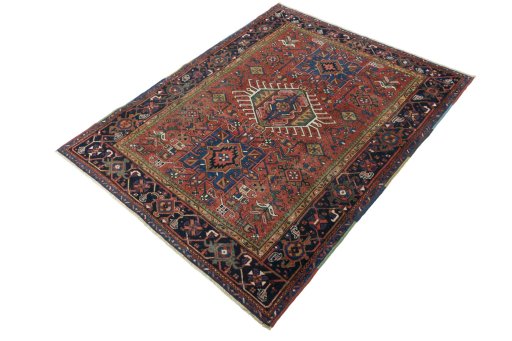Corner detail of 1930s Heriz rug showing border pattern and Wool pile